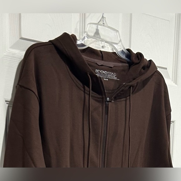 Beyond Yoga Men's Medium Every Body Zip Front Hoodie Sweatshirt Brown NWT - Picture 3 of 7
